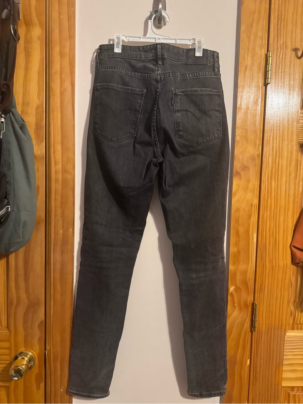 Skinny Grey Levi Jeans